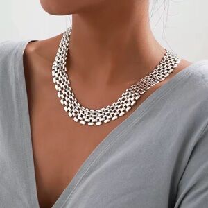 Elegant Silver Necklace for Women